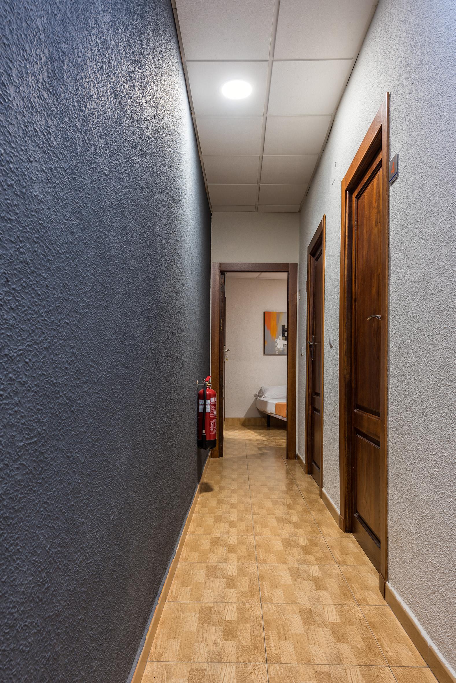 Kubik Hotel Caces Kültér fotó
